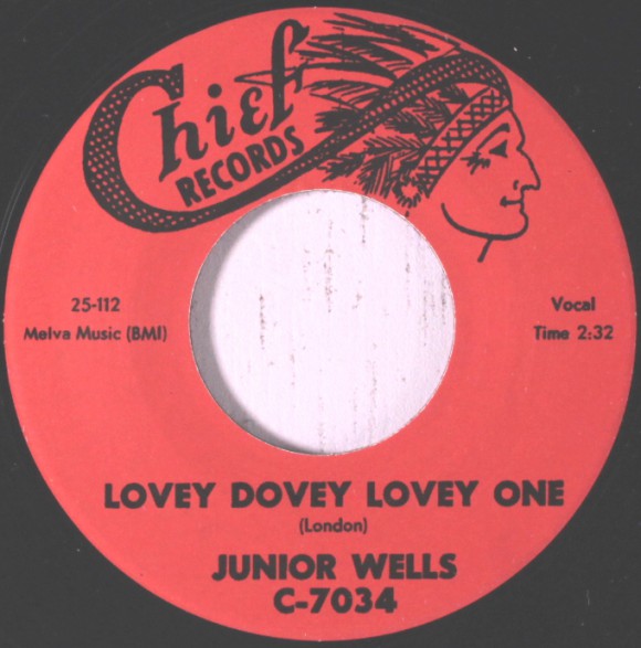 JUNIOR WELLS "Lovey Dovey Lovely One / You Sure Look Good To Me" 7"