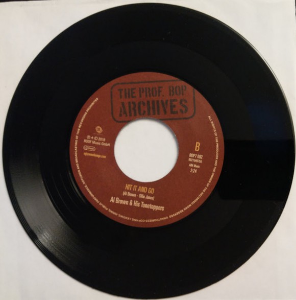 Jerry Murad's Harmonicats "Pachuko Hop" / Al Brown & His Tunetoppers "Hit It And Go" 7"