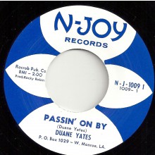 DUANE YATES "PASSIN’ ON BY / HOLD IT" 7"