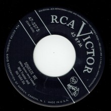 MILT TRENIER & HIS SOLID SIX "SQUEEZE ME / ROCK BOTTOM" 7"