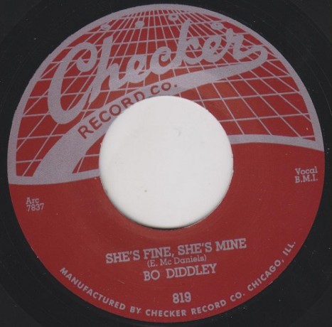 BO DIDDLEY "SHE’S FINE. SHE’S MINE/ I’M LOOKING FOR A WOMAN" 7"